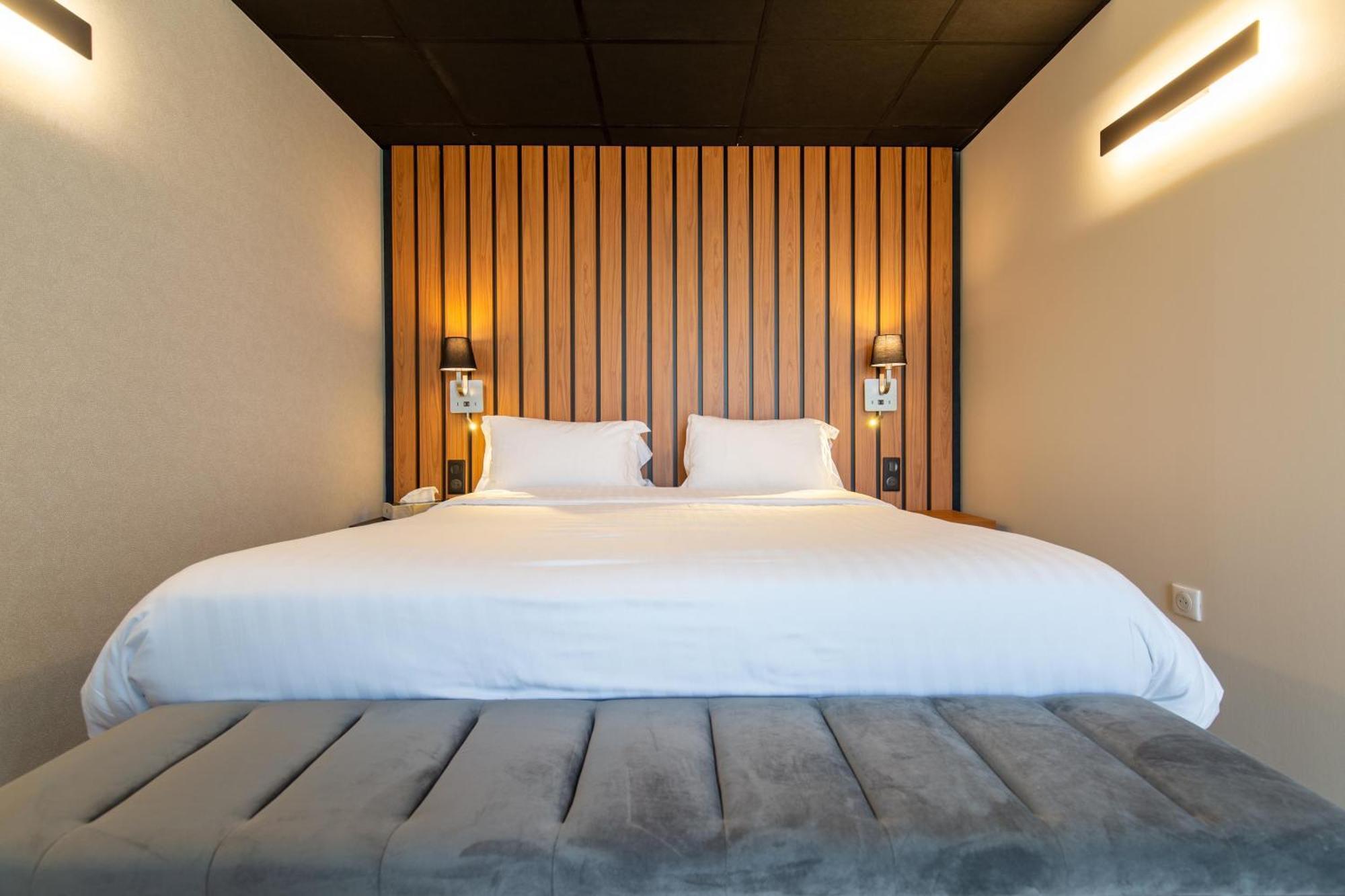Queen Suite Terrace Spa Access Non-Smoking